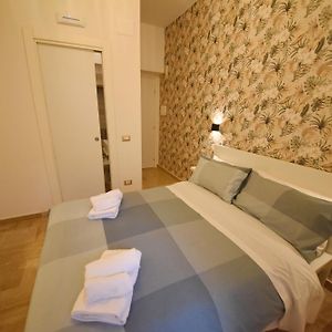 Camera con letto king size